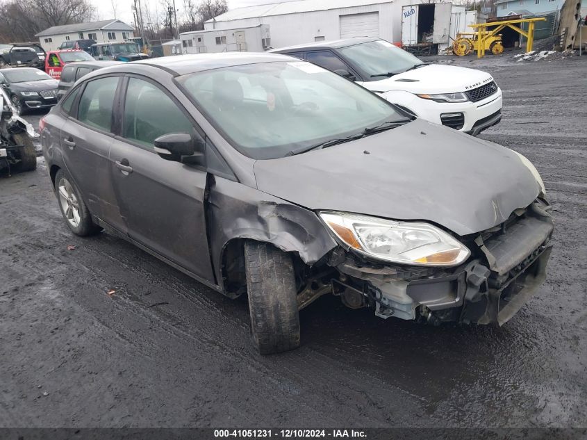 VIN 1FADP3F25EL105989 2014 Ford Focus, SE no.1