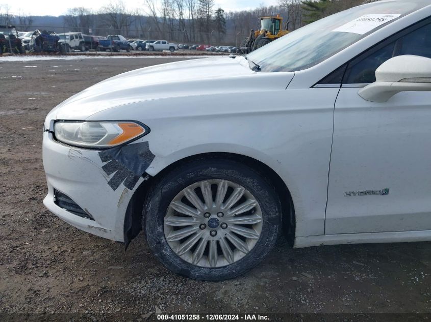 VIN 3FA6P0LUXGR349056 2016 FORD FUSION HYBRID no.12