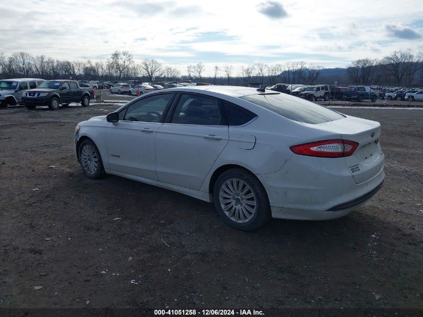 VIN 3FA6P0LUXGR349056 2016 FORD FUSION HYBRID no.3