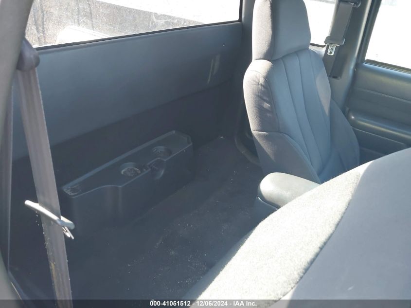 2003 GMC Sonoma Sls VIN: 1GTCS19H138182562 Lot: 41051512