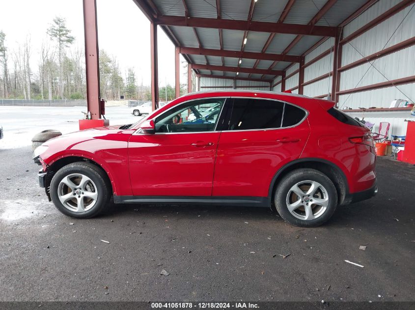 VIN ZASFAKAN7J7B93972 2018 ALFA ROMEO STELVIO no.14