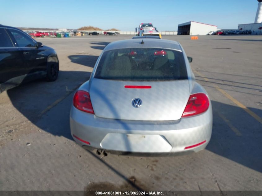 VIN 3VWF17AT8EM640628 2014 VOLKSWAGEN BEETLE no.17