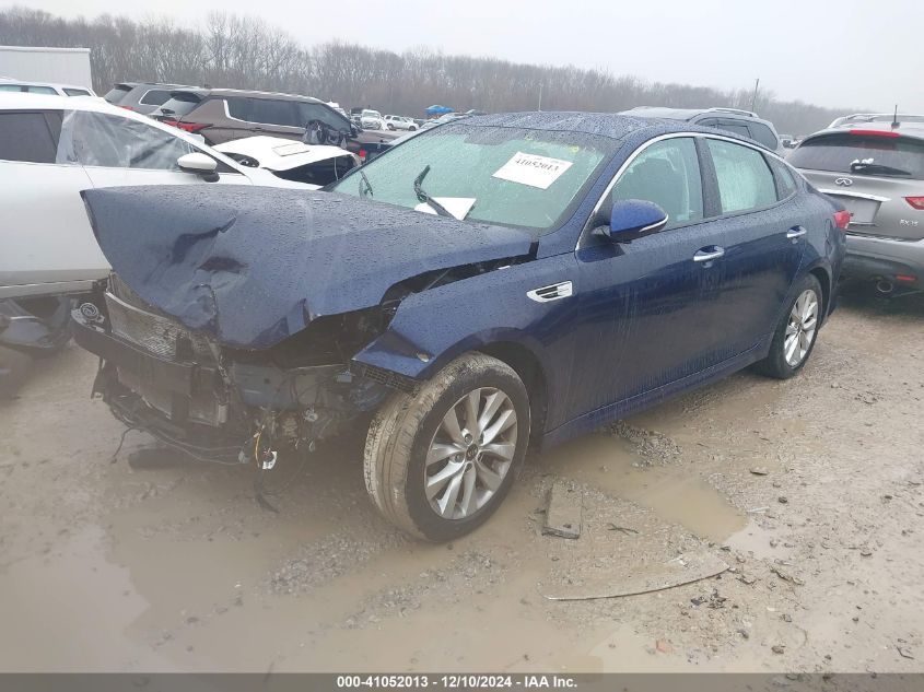 VIN 5XXGU4L32JG221342 2018 KIA Optima, EX no.2