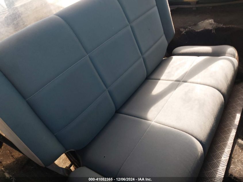 1999 Jeep Wrangler Sahara VIN: 1J4FY49S1XP418545 Lot: 41052365