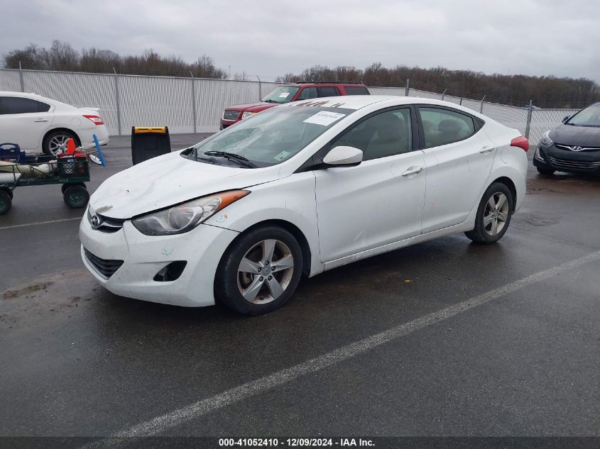 VIN 5NPDH4AE6DH363391 2013 Hyundai Elantra, Gls no.2