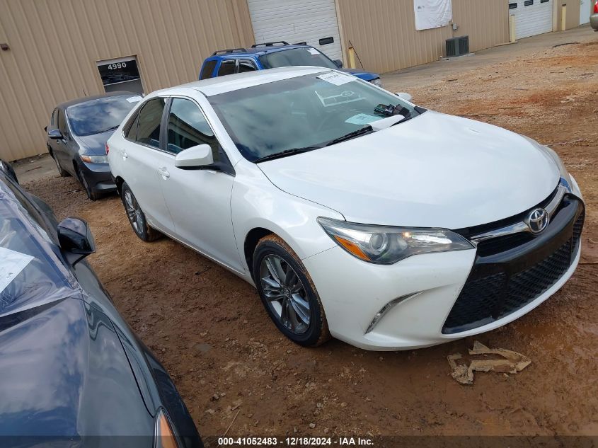 VIN 4T1BF1FK5GU163053 2016 Toyota Camry, SE no.1