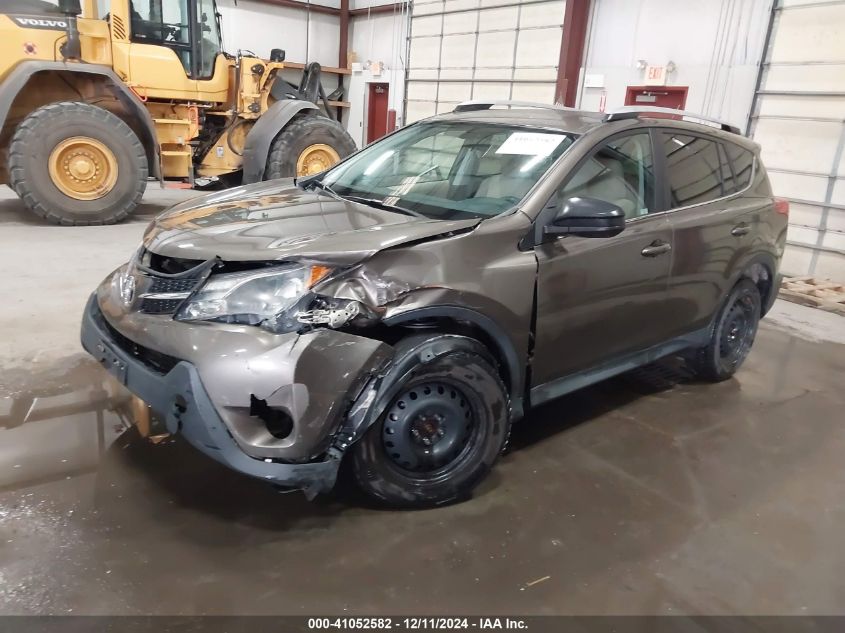 VIN 2T3BFREV6DW047230 2013 Toyota RAV4, LE no.2