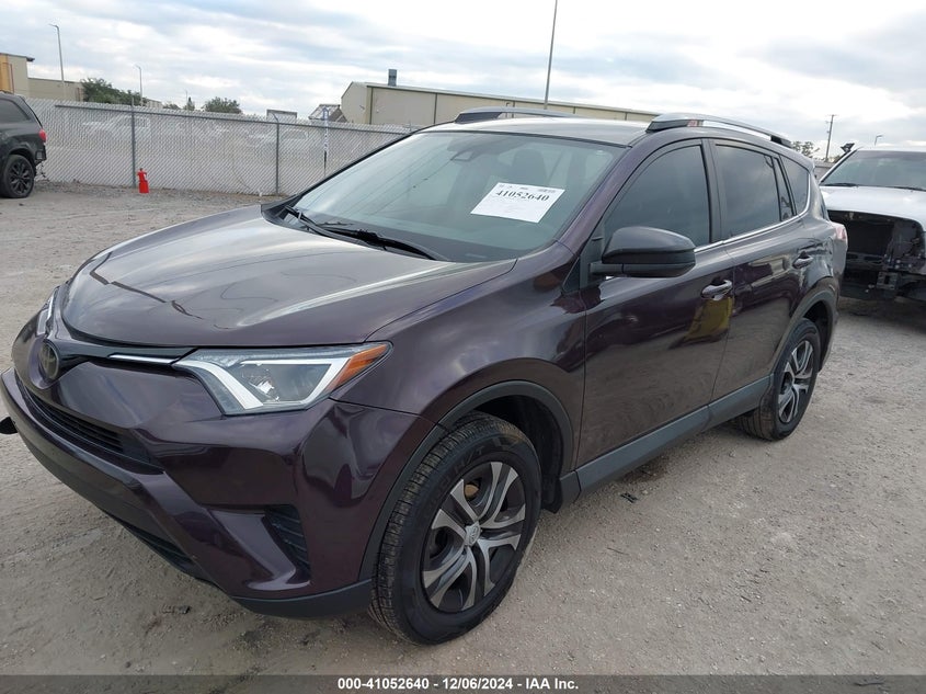 2017 TOYOTA RAV4 LE - 2T3ZFREV1HW318909