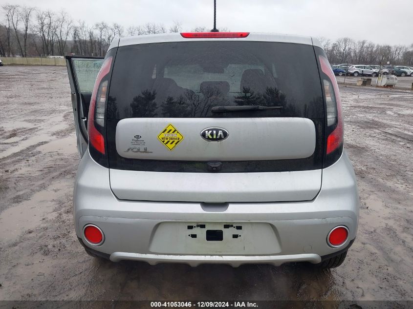 2018 Kia Soul + VIN: KNDJP3A52J7542575 Lot: 41053046