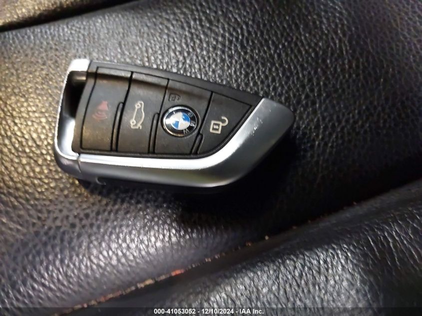 VIN 5UXKR0C53F0P00477 2015 BMW X5, Xdrive35I no.11