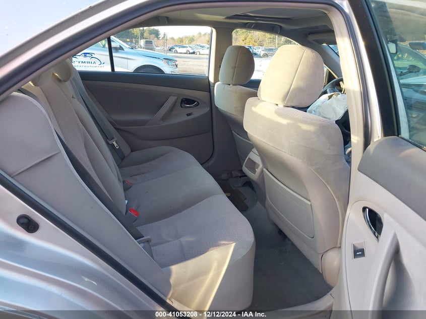 2010 TOYOTA CAMRY auction photo 8