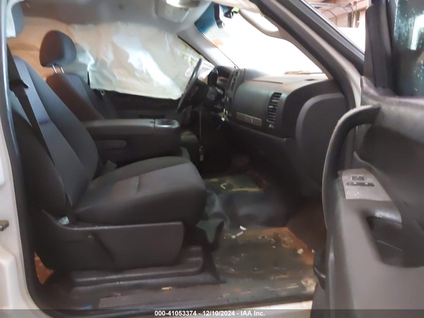 2011 CHEVROLET SILVERADO VIN: 3GCPKSE34BG310982