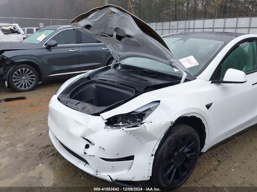 2024 TESLA MODEL Y LONG RANGE DUAL MOTOR ALL-WHEEL DRIVE/RWD - 7SAYGDED4RF101092