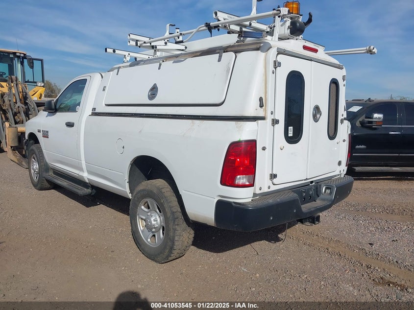 Vin: 3c6lr5at8fg650182, lot: 41543507, ram 2500 tradesman 20153