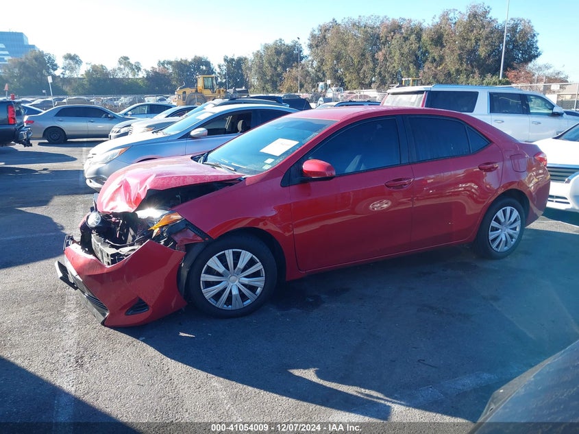 VIN 2T1BURHE1KC135580 2019 TOYOTA COROLLA LE