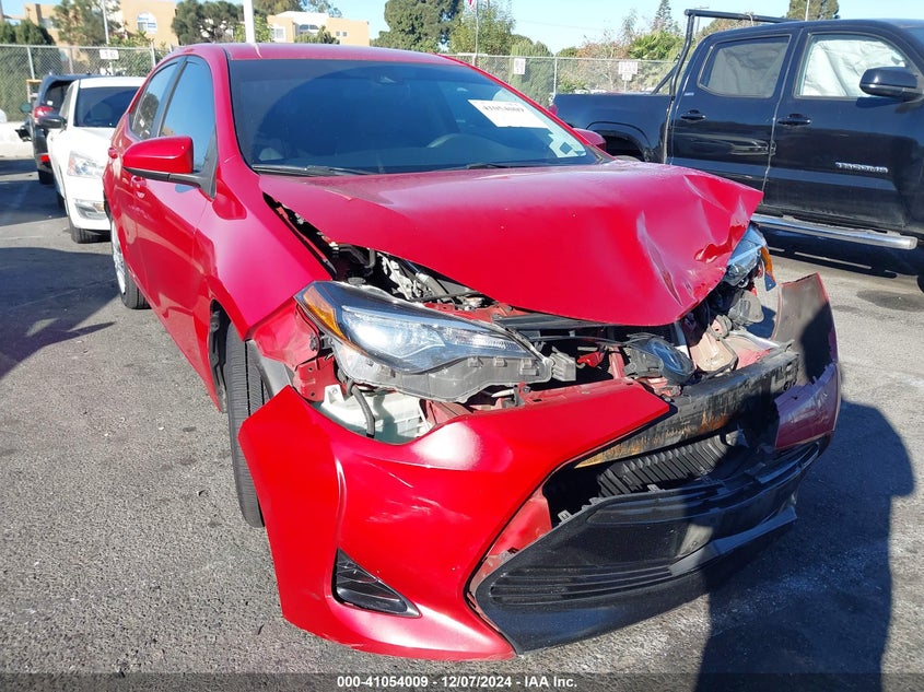 VIN 2T1BURHE1KC135580 2019 TOYOTA COROLLA LE