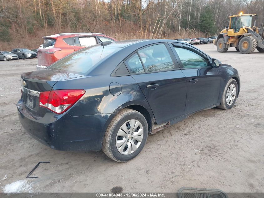 VIN 1G1PA5SH6F7176605 2015 Chevrolet Cruze, Ls Auto no.4