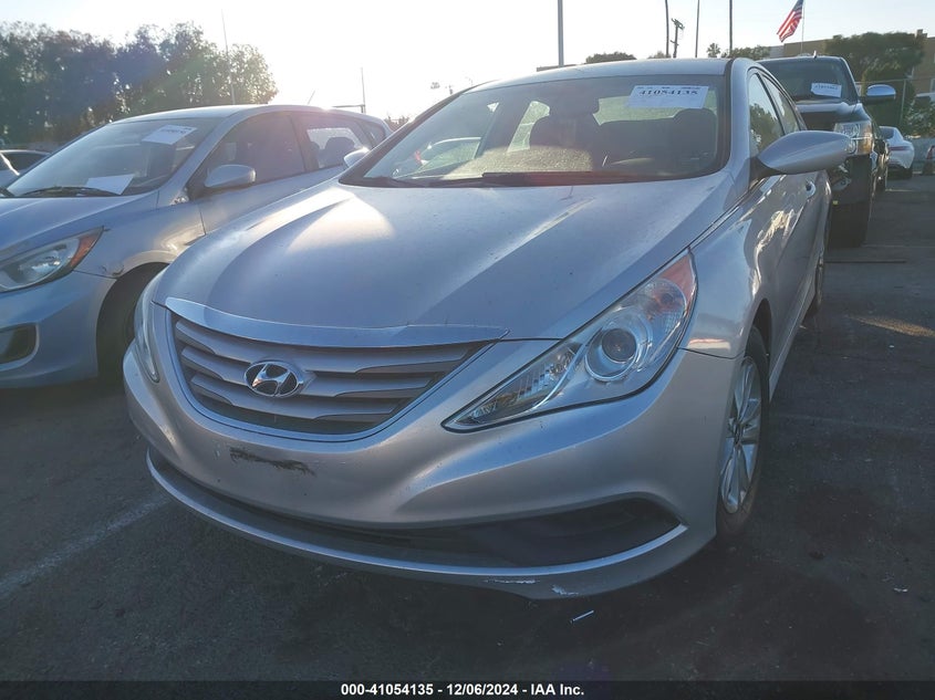 2014 HYUNDAI SONATA VIN: 5NPEB4AC1EH864405