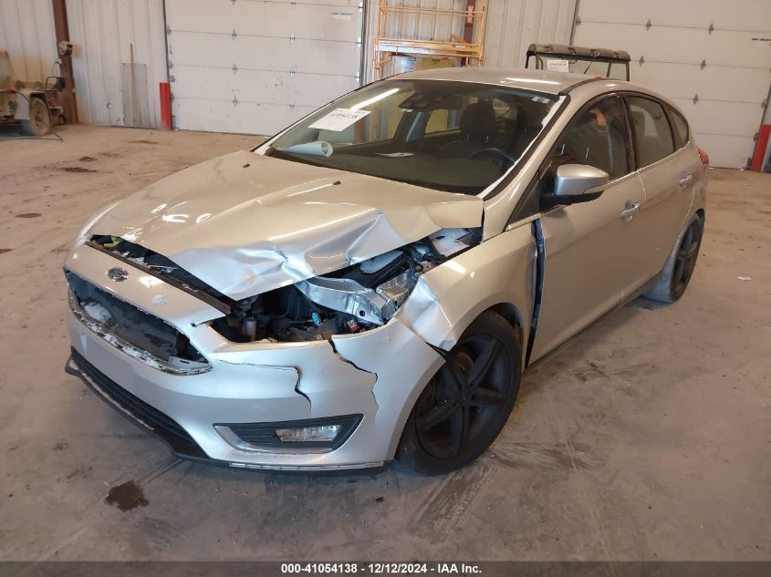 VIN 1FADP3N2XFL205069 2015 FORD FOCUS no.2