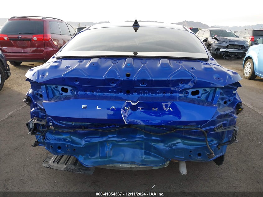 2023 HYUNDAI ELANTRA VIN: KMHLM4AG9PU474967