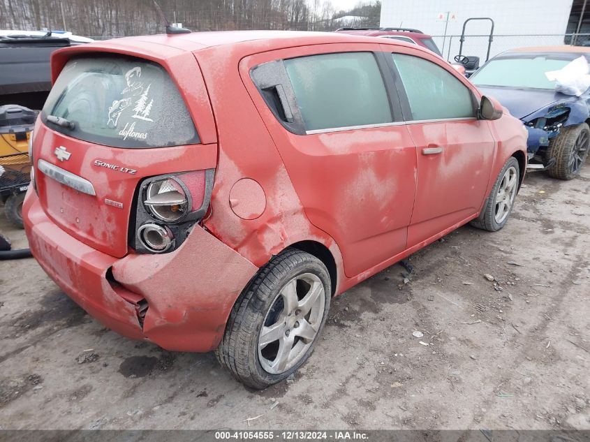 VIN 1G1JE6SB8D4104413 2013 Chevrolet Sonic, Ltz Auto no.4