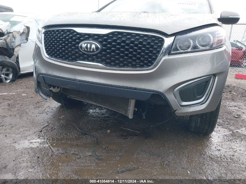 2016 KIA SORENTO 2.4L LX - 5XYPG4A37GG003198