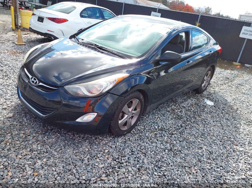 VIN 5NPDH4AE3DH427905 2013 Hyundai Elantra, Gls no.2