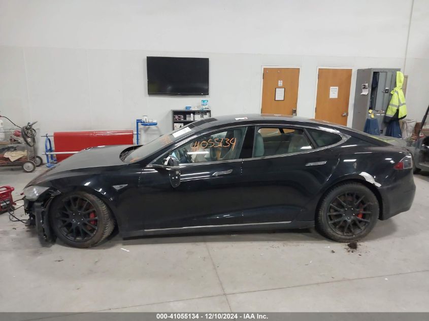 2015 Tesla Model S 85D/P85D VIN: 5YJSA1E48FF102860 Lot: 41055134