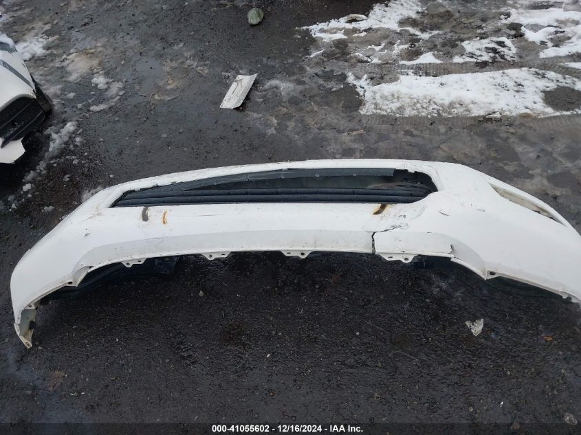 2015 TOYOTA SEQUOIA SR5 5.7L V8 - 5TDBY5G17FS115214