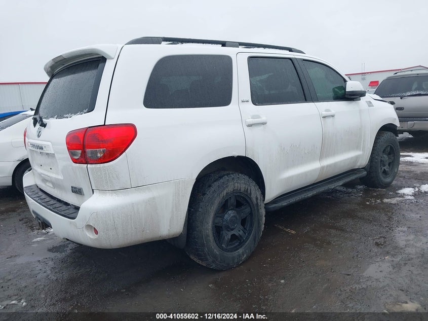 2015 TOYOTA SEQUOIA SR5 5.7L V8 - 5TDBY5G17FS115214