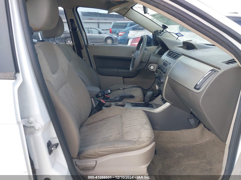 2008 FORD FOCUS VIN: 1FAHP35NX8W129754