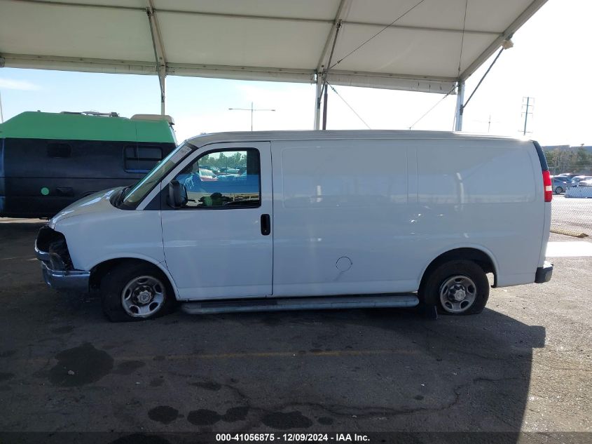 VIN 1GCWGAFG8J1904335 2018 CHEVROLET EXPRESS 2500 no.14