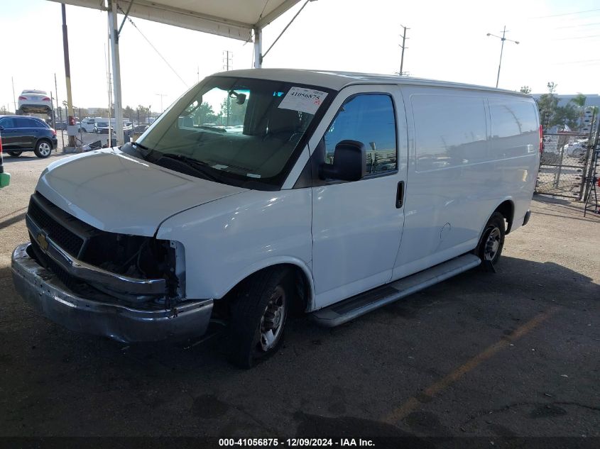 VIN 1GCWGAFG8J1904335 2018 CHEVROLET EXPRESS 2500 no.2