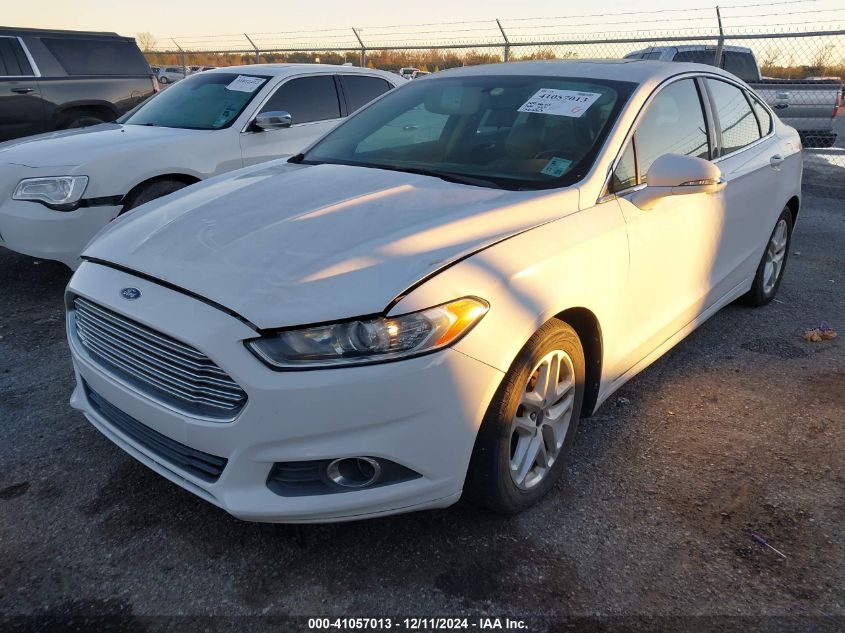 VIN 1FA6P0HD4F5111584 2015 Ford Fusion, SE no.2