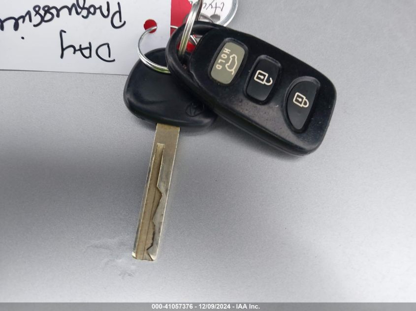 2016 HYUNDAI VELOSTER VIN: KMHTC6AD8GU295579