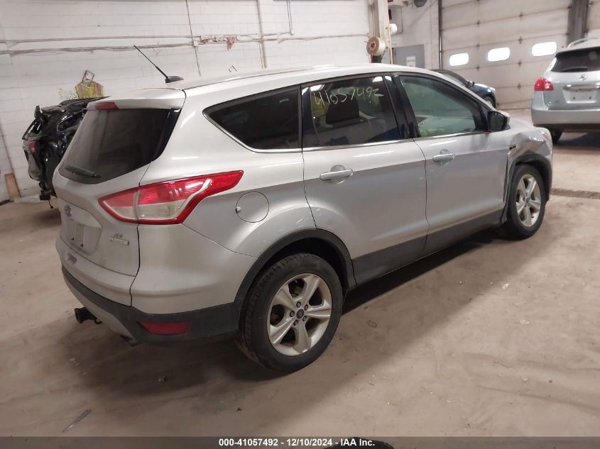 VIN 1FMCU0G98GUC27599 2016 Ford Escape, SE no.4