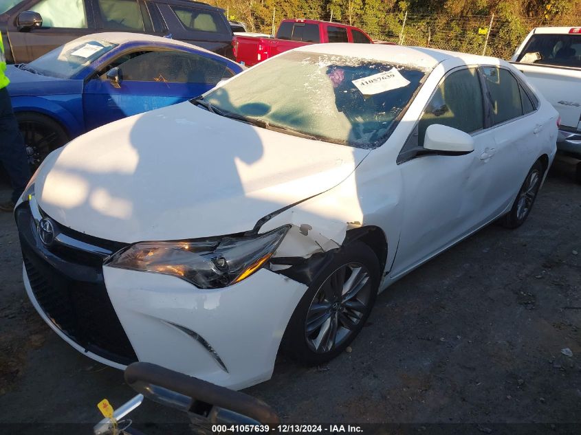 VIN 4T1BF1FK3GU191255 2016 Toyota Camry, SE no.2