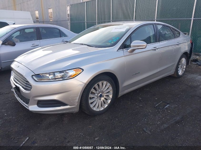 VIN 3FA6P0LU6GR357834 2016 FORD FUSION HYBRID no.2