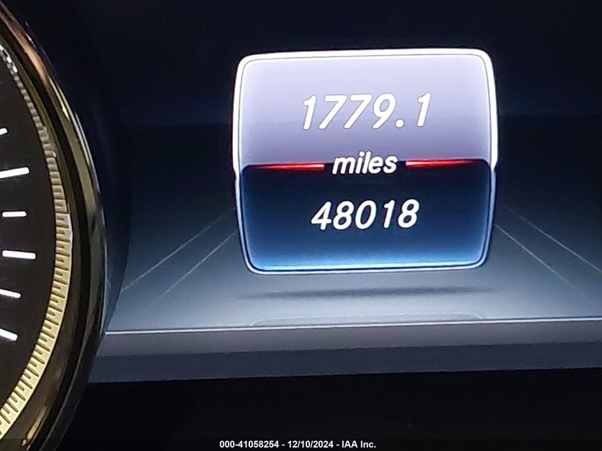 2017 MERCEDES-BENZ E 300 - WDDZF4JB2HA068583