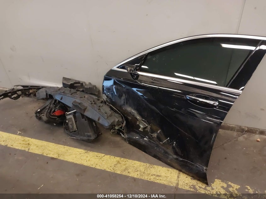 2017 MERCEDES-BENZ E 300 - WDDZF4JB2HA068583