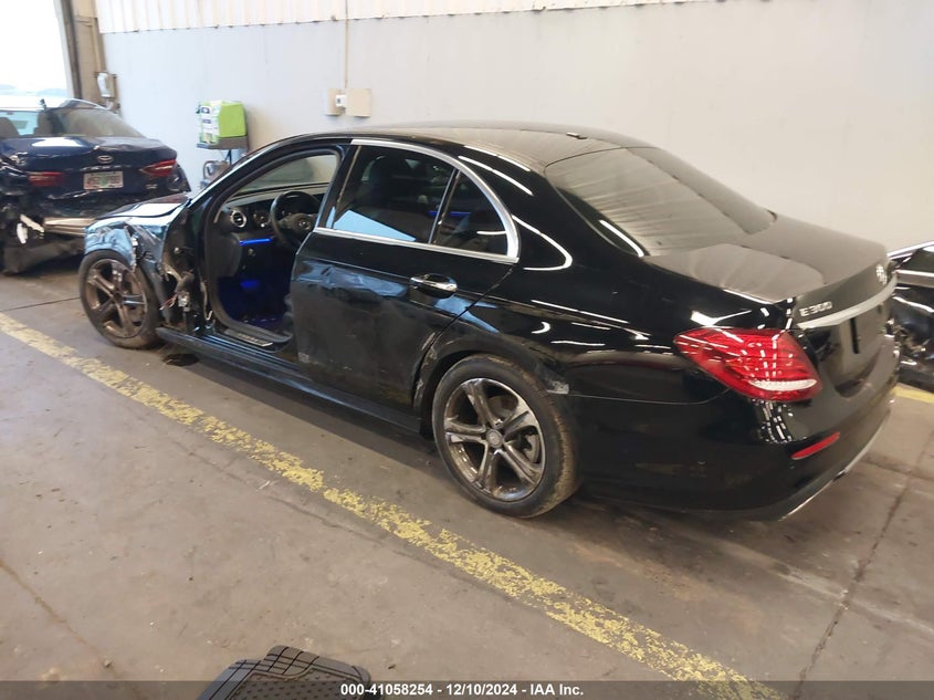 2017 MERCEDES-BENZ E 300 - WDDZF4JB2HA068583