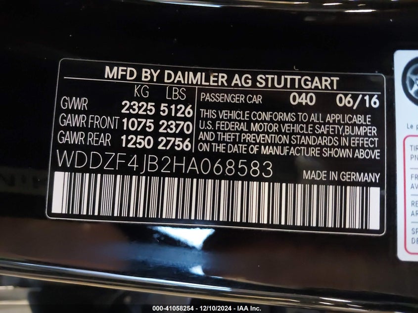 2017 MERCEDES-BENZ E 300 - WDDZF4JB2HA068583