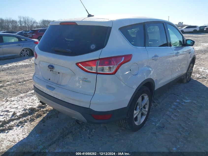 VIN 1FMCU0GX2FUB13742 2015 Ford Escape, SE no.4