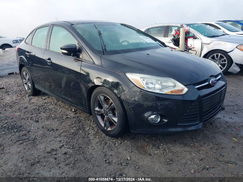 VIN 1FADP3F24EL329500 2014 Ford Focus, SE no.1