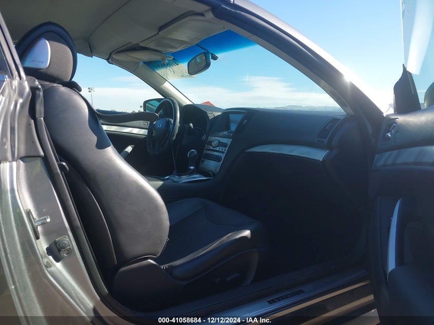 2011 INFINITI G37 VIN: JN1CV6FE6BM951421