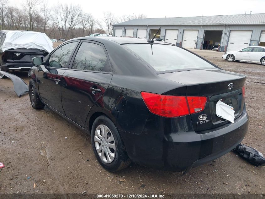 VIN KNAFT4A28D5680762 2013 KIA Forte, LX no.3