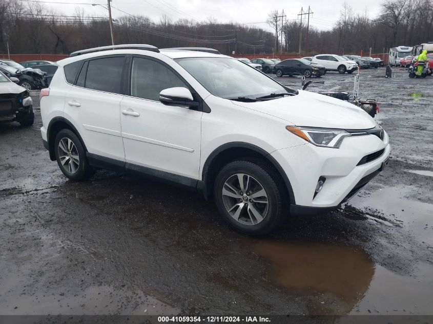 2017 Toyota RAV4, Xle