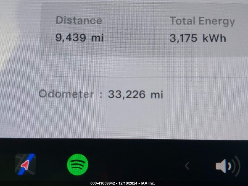 2018 TESLA MODEL 3 LONG RANGE/PERFORMANCE - 5YJ3E1EB3JF083652