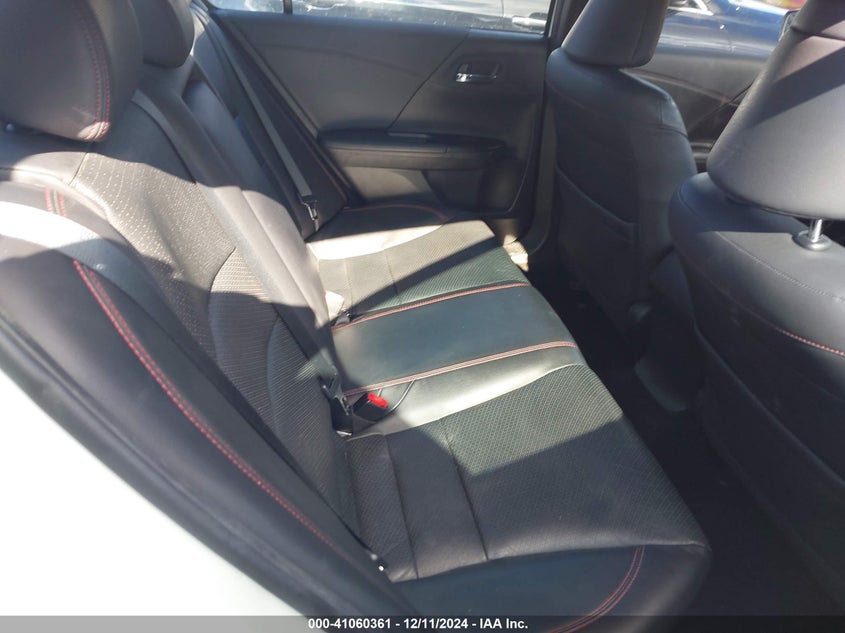 2017 HONDA ACCORD VIN: 1HGCR2F13HA217208