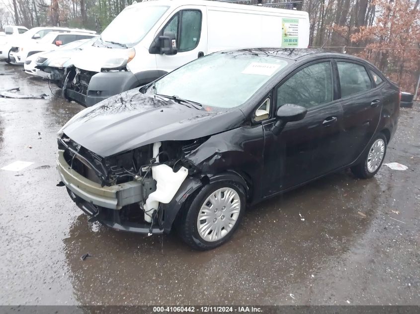 VIN 3FADP4AJ2FM189922 2015 Ford Fiesta, S no.2